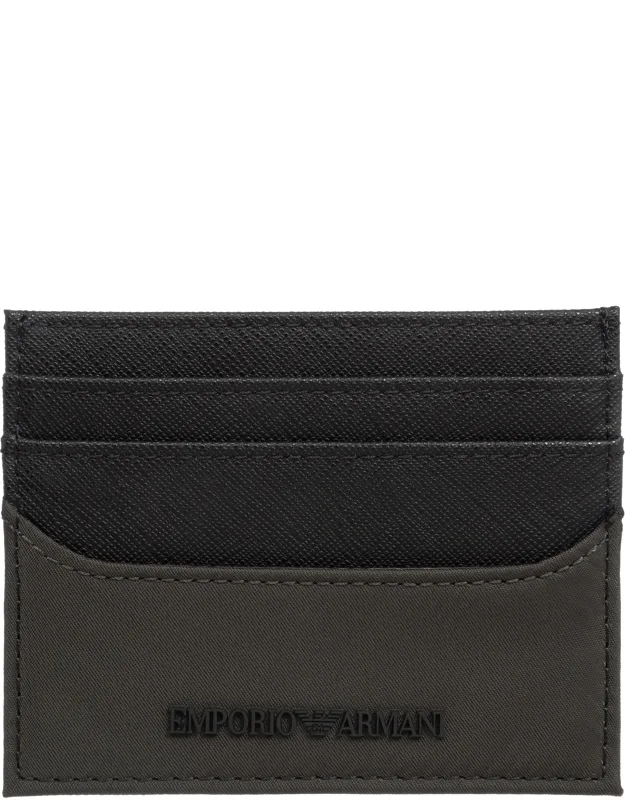 No Closure And New With Designer Packaging