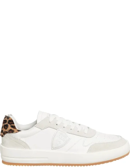 Nice Sneakers With Logo And Removable Insole