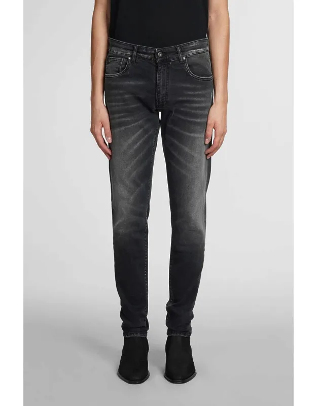 Jeans With Button And Zip Closure And Five Pockets