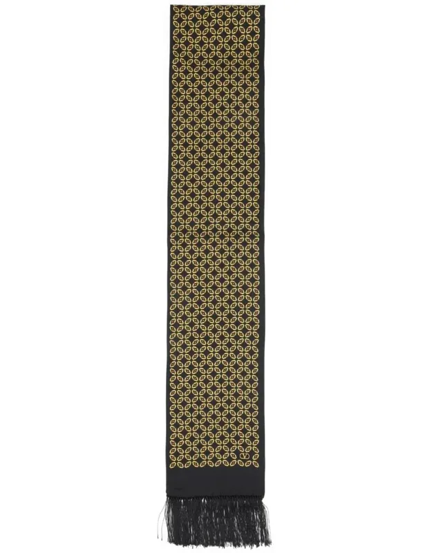 Scarf With Fringed Details And Geometric Pattern