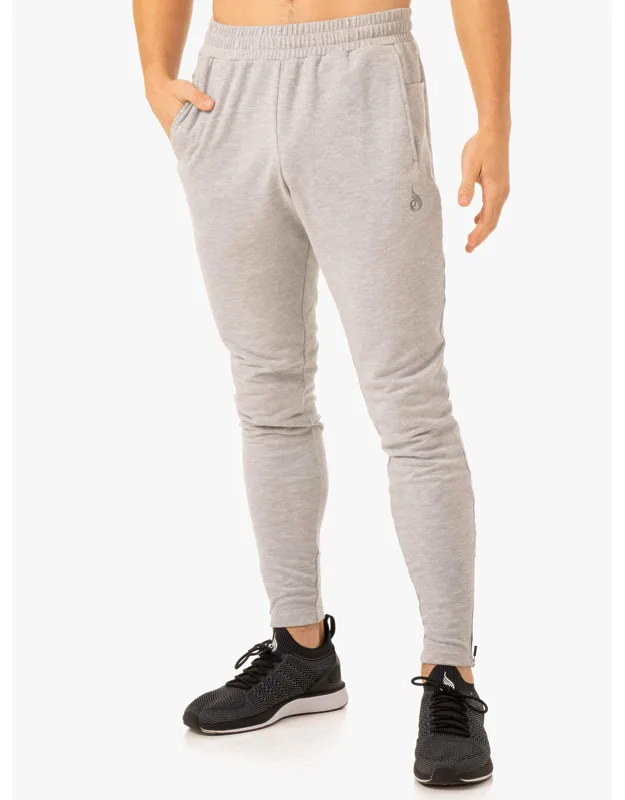 Pursuit Track Pants