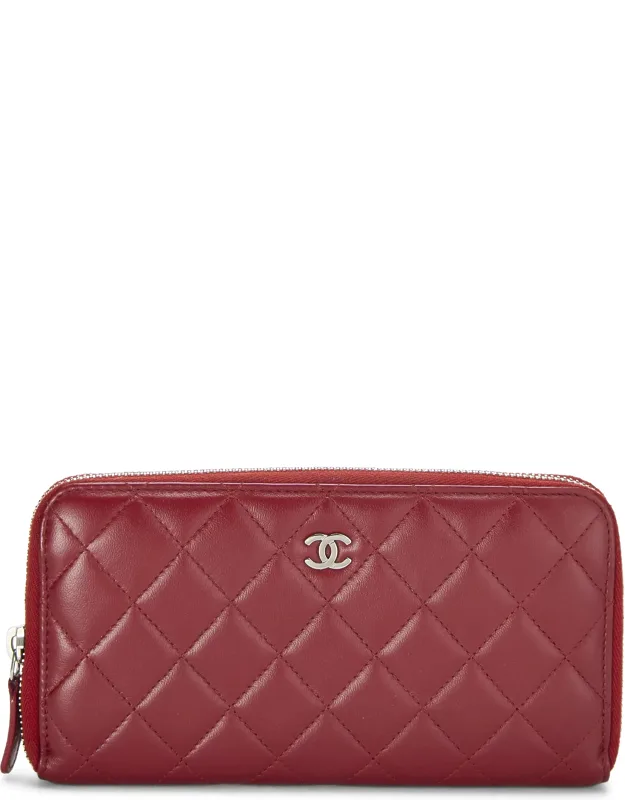 Quilted Lambskin Classic Zip Long Wallet