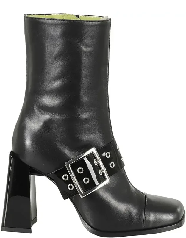 Moonlight Ankle Boot With Luxurious Craftsmanship And 10 Cm Heel