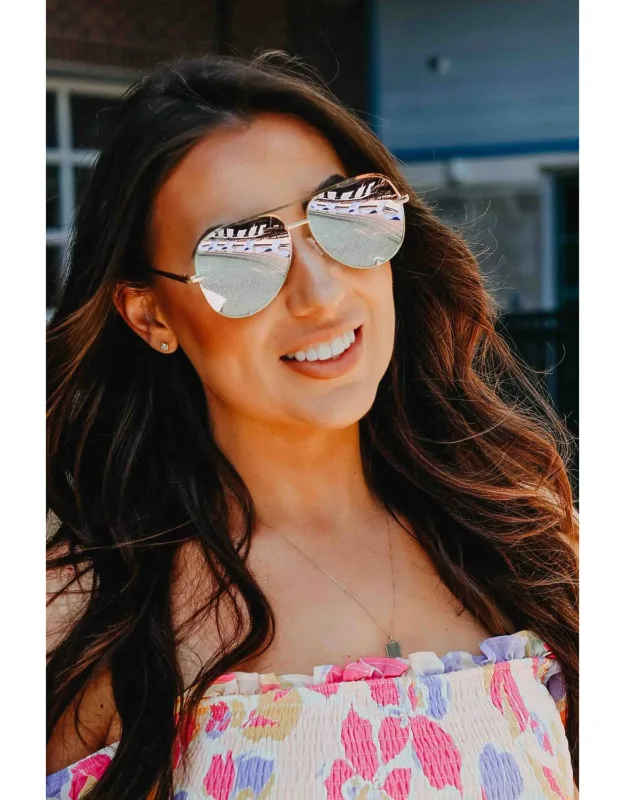 Aviator Sunglasses With High-quality Metal Frames And Uv 400 Lenses