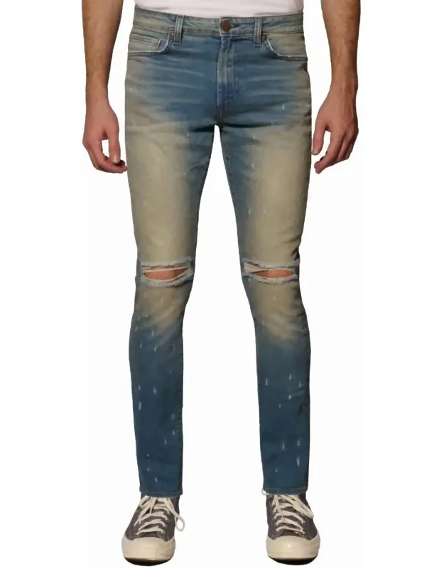 Distressed Jeans In Destructed Marrakesh