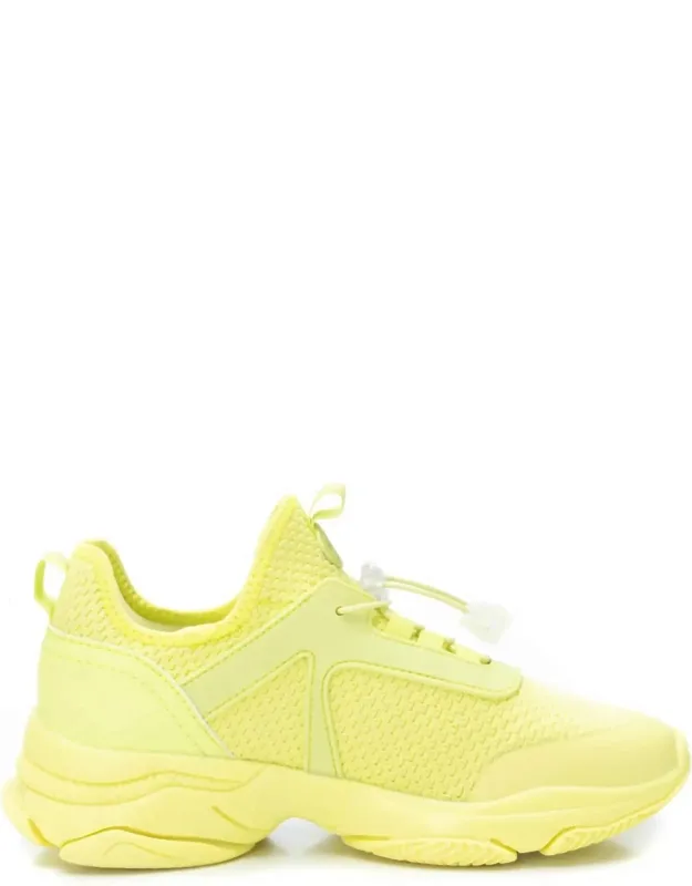 Sneakers With Lightweight Soles And Non-slip Rubber Sole