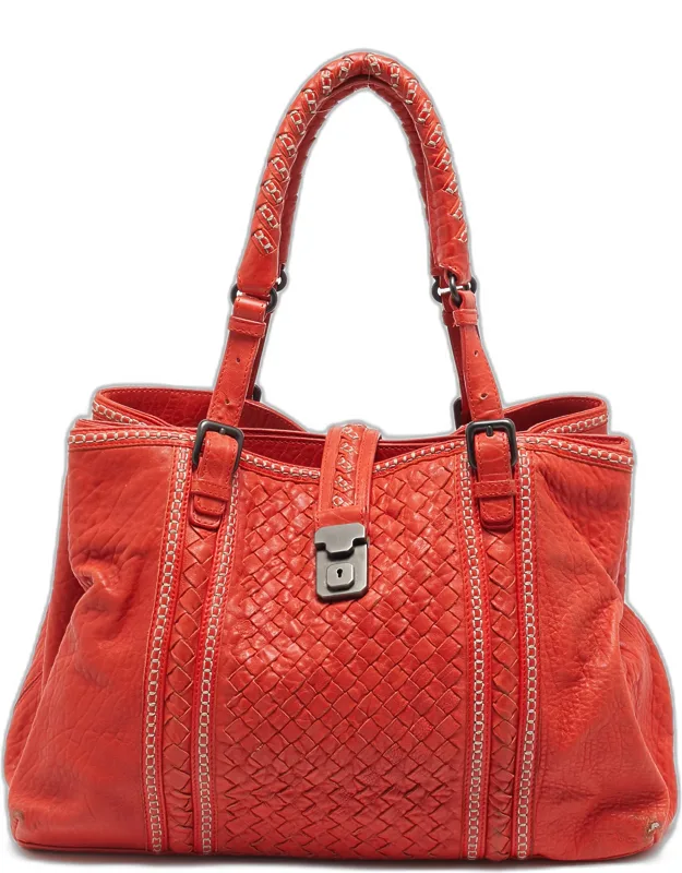 Intrecciato Pebbled Leather Medium Roma Tote