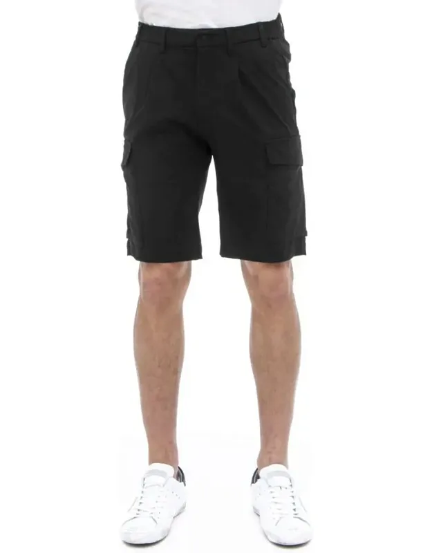 Sleek Urban Stretch Bermudas