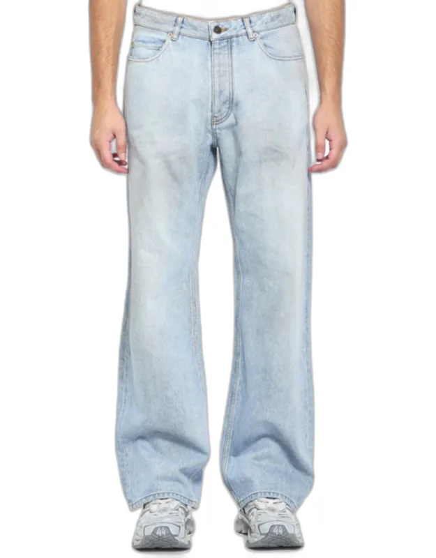 Distressed Relaxed Jeans