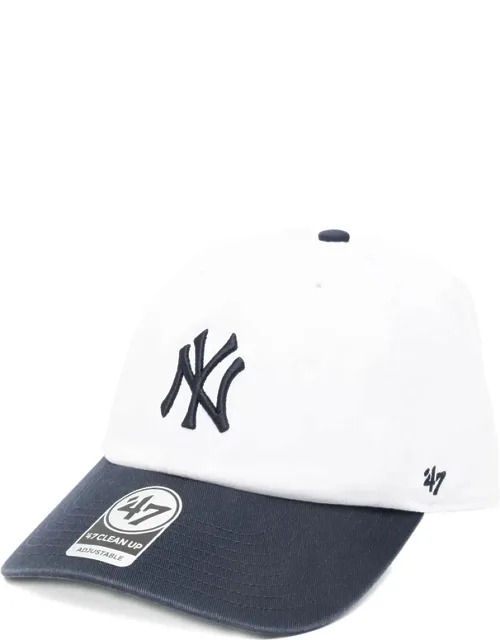 Logo-embroidered Baseball Cap