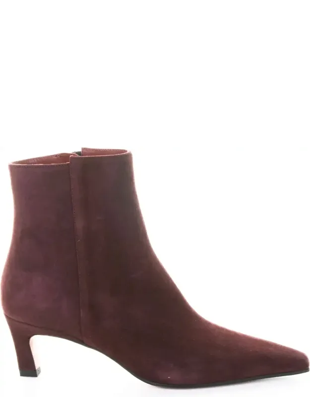 Boots Prune Suede