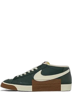 Blazer Low Pro Club Casual Shoes