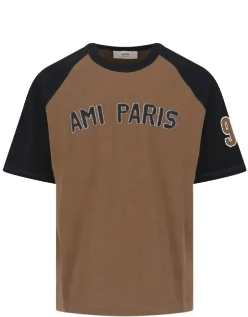 Logo T-shirt - 100% Cotton Classic Fit