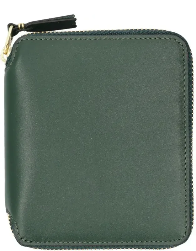 Classic Vertical Wallet Zip Around