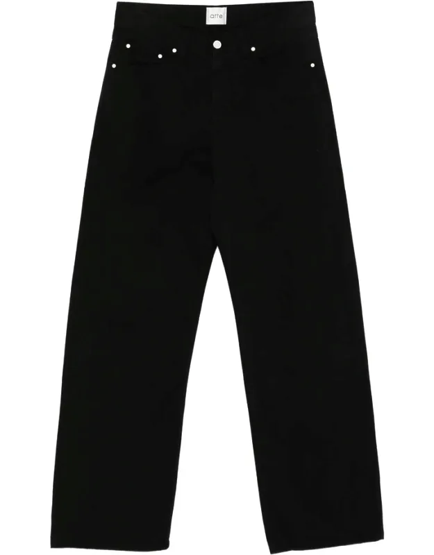 Buttoned Straight-leg Jeans