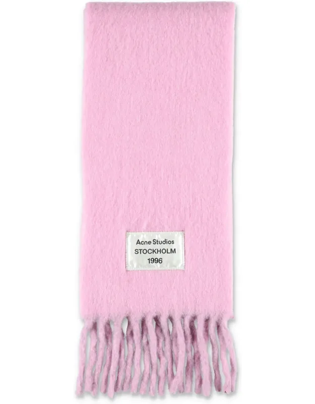 Wool Scarf With Fringes