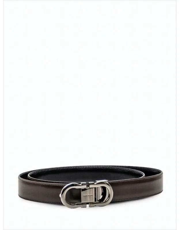 Cowhide Leather Belt With Distinctive Metallic Buckle