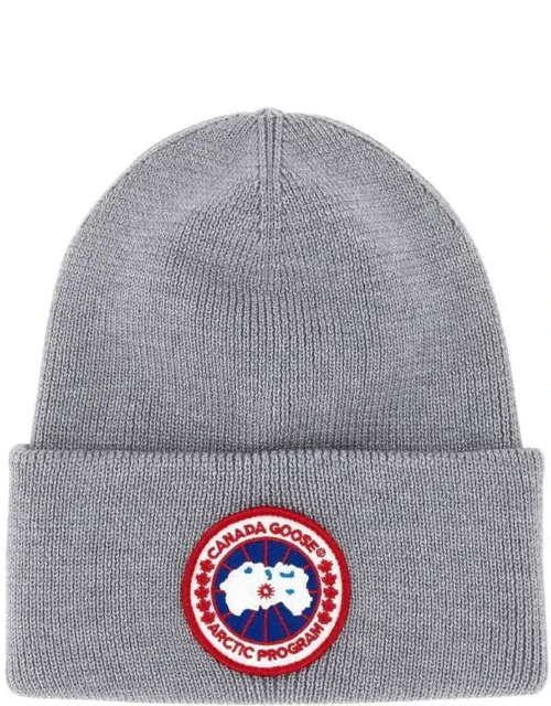 Classic Hat With Structured Crown And Curved Brim