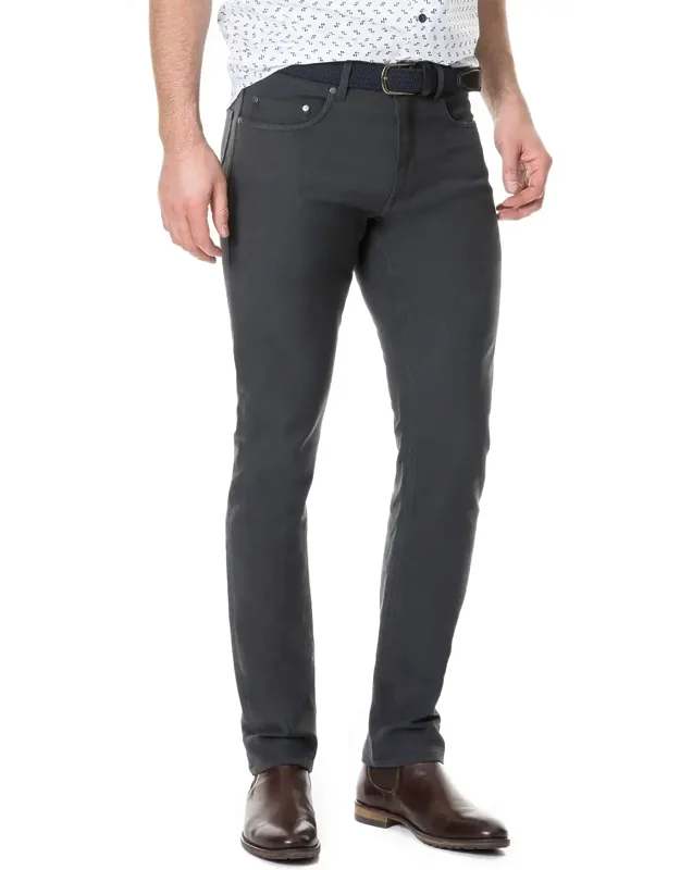 Motion Straight-leg Jeans