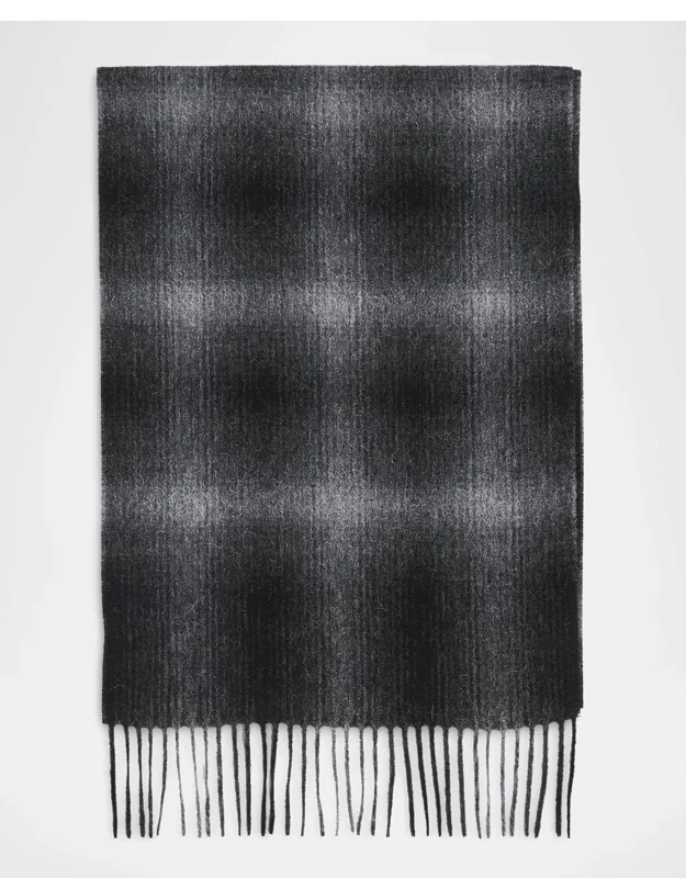 Gradient Plaid Scarf