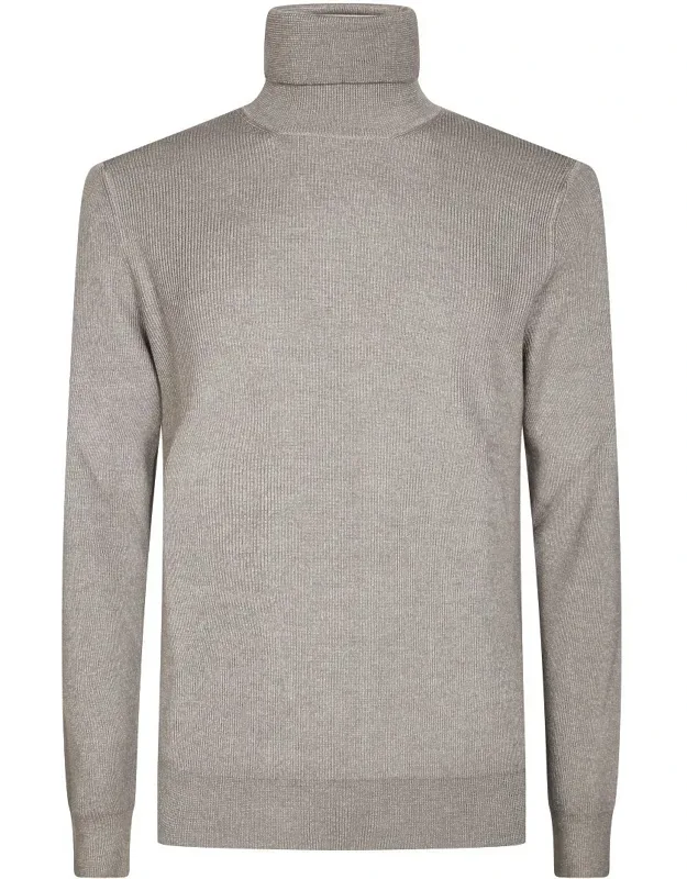 Fine Knit Turtleneck Sweater