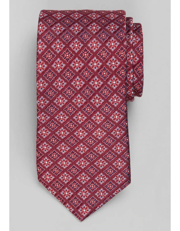 Neat Medallion Tie