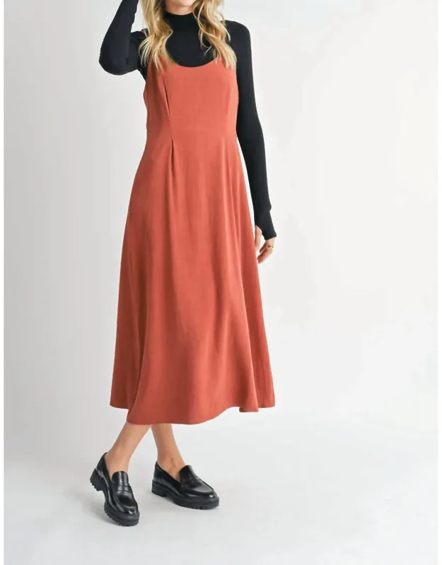 Sugarloaf Midi Dress