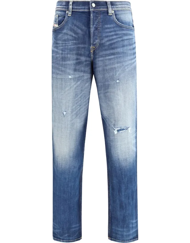 Regular 2023 D-finitive Jeans