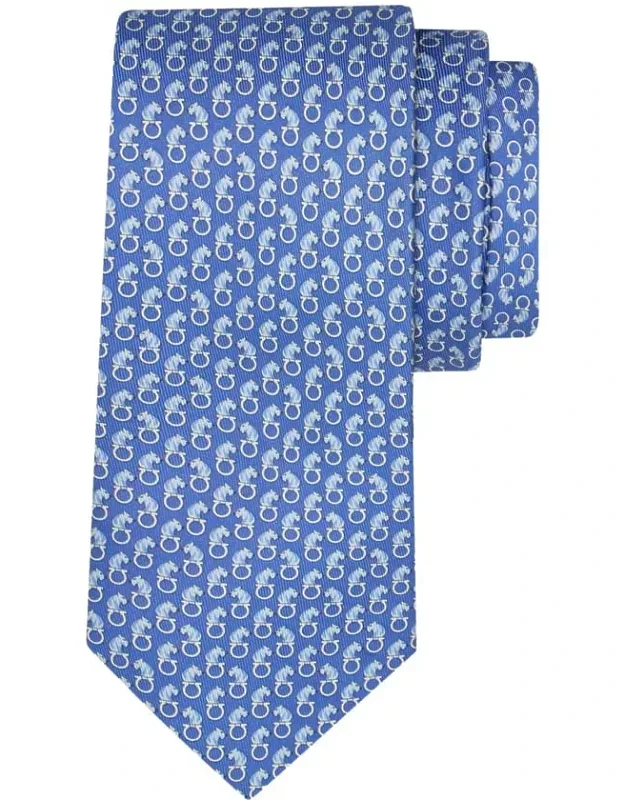 Tie With Pointed Tip And Narrow Width